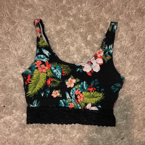 Cropped Floral Tank - Picture 2 of 3